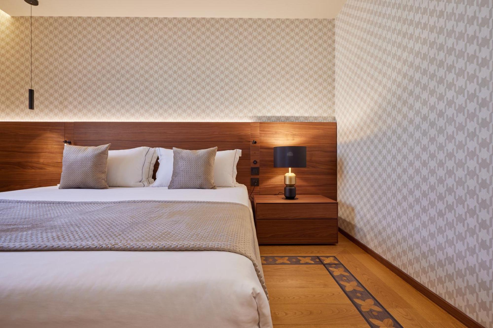 Valis Luxury Hotel Vlorë Pokoj fotografie