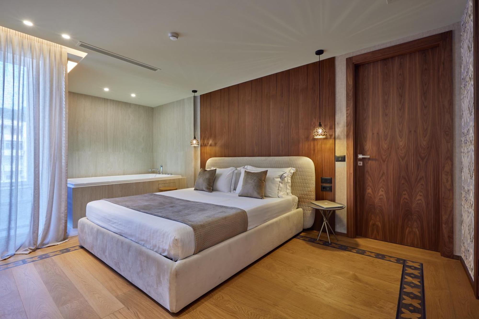 Valis Luxury Hotel Vlorë Pokoj fotografie