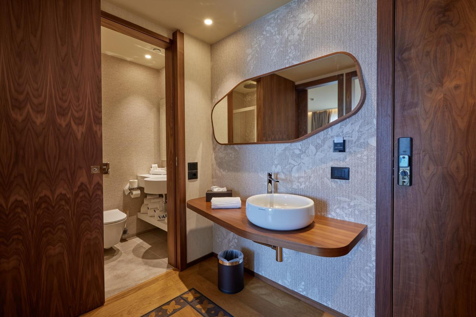 Valis Luxury Hotel Vlorë Exteriér fotografie